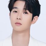 ชเว วูชิก (Choi Woo-shik)
