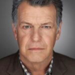 จอห์น โนเบิล (John Noble)