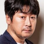 คิม ยุนซอก (Kim Yun-seok)