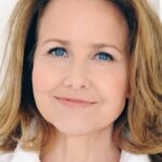 มอลลี่ ฮาแกน (Molly Hagan)
