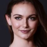 แอนดี้ มาติชัค (Andi Matichak)