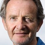 แอนตัน เลสเซอร์ (Anton Lesser)