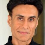 อาริฟ ซาคาเรีย (Arif Zakaria)