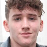 อาร์ต พาร์กินสัน (Art Parkinson)