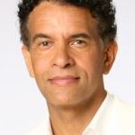 ไบรอัน สโตกส์ มิตเชลล์ (Brian Stokes Mitchell)