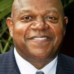 ชาร์ลส์ เอส. ดัตตัน (Charles S. Dutton)
