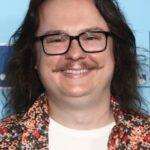 คลาร์ก ดุ๊ก (Clark Duke)