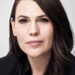 เคลีย ดูวัล (Clea DuVall)