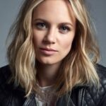 ดาเนียล ซาฟร์ (Danielle Savre)