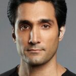 โดมินิค เรนส์ (Dominic Rains)