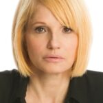 เอลเลน บาร์กิน (Ellen Barkin)