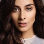 เอสเมรัลด้า พิเมนเทล (Esmeralda Pimentel)