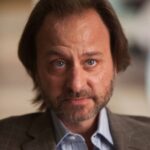 ฟิชเชอร์สตีเวนส์ (Fisher Stevens)