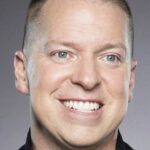 แกร์รี่ โอเว่น (Gary Owen)