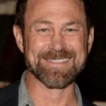 แกรนท์ โบว์เลอร์ (Grant Bowler)