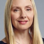 โฮป เดวิส (Hope Davis)