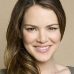จาซินดา บาร์เร็ตต์ (Jacinda Barrett)
