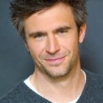แจ็ก เดเวนพอร์ต (Jack Davenport)