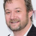 เจมส์ เดรย์ฟัส (James Dreyfus)