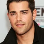 เจสซี่ เมทคาล์ฟ (Jesse Metcalfe)