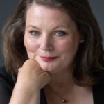 โจแอนนา สแกนแลน (Joanna Scanlan)