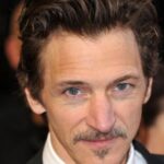 จอห์น ฮอว์คส์ (John Hawkes)