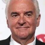 จอห์น โอเฮอร์ลีย์ (John O'Hurley)