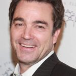 จอน เทนนี่ (Jon Tenney)