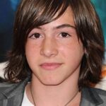 โยนาห์ โบโบ (Jonah Bobo)