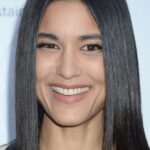 จูเลีย โจนส์ (Julia Jones)