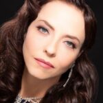 จูเลียต แลนเดา (Juliet Landau)