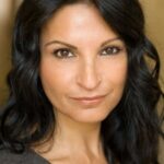 แคทริน นาร์ดูชชี (Kathrine Narducci)