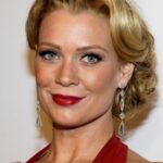 ลอรี โฮลเดน (Laurie Holden)