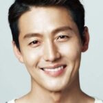 ลี จอง จิน (Lee Jung-jin)