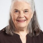ลอยส์ สมิธ (Lois Smith)