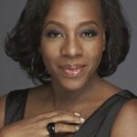 มารีแอนน์ ฌอง-บัปติสต์ (Marianne Jean-Baptiste)