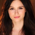 เมลานี ปาปาเลีย (Melanie Papalia)
