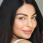 นีรู บาจวา (Neeru Bajwa)