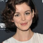 นอร่า เซเฮทเนอร์ (Nora Zehetner)