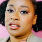ฟีบี้ โรบินสัน (Phoebe Robinson)