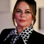 พอลลี่ วอล์คเกอร์ (Polly Walker)