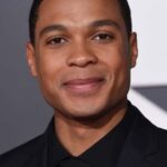 เรย์ ฟิชเชอร์ (Ray Fisher)