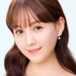 เรน่า เทรียนเดิล (Reina Triendl)