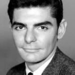 ริชาร์ด เบนจามิน (Richard Benjamin)
