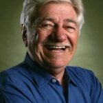 ซีเมอร์ คาสเซล (Seymour Cassel)