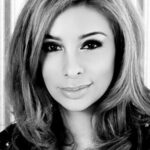 โศบนา กูลาติ (Shobna Gulati)