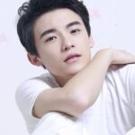 หวัง หลัวเจีย (Wang Luojia)