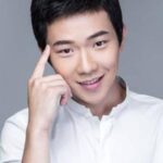 จาง ยี่ฉี (Zhang Yichi)