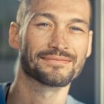 แอนดี้ วิทฟิลด์ (Andy Whitfield)