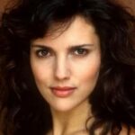 แอชลีย์ ลอเรนซ์ (Ashley Laurence)